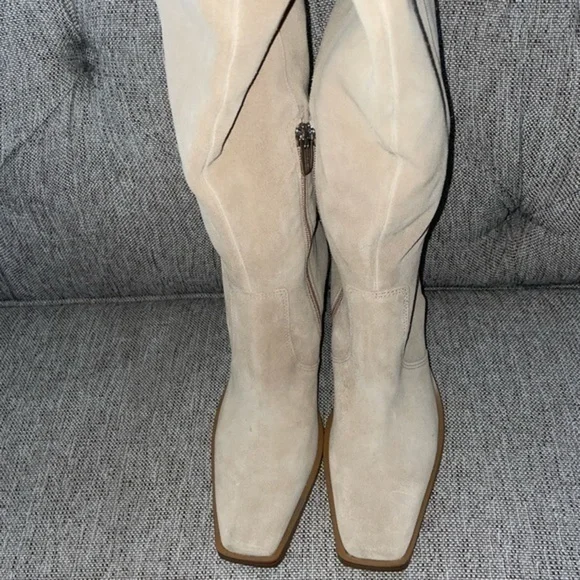 Vince camuto Afelia Knee High Boot women size 8.5 - Picture 4 of 13